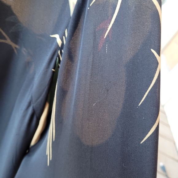 SUE WONG 100% Silk Black Floral Kimono Duster, Size Large - Picture 7 of 7